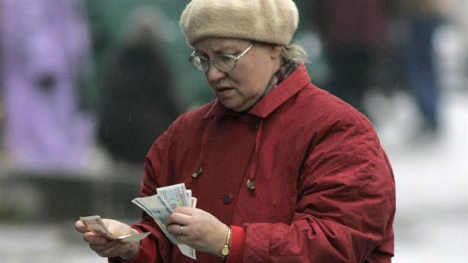 Почему пенсии в России остаются низкими и что с этим делать?