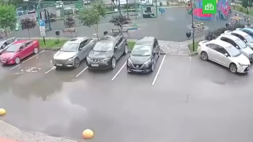                   ,    