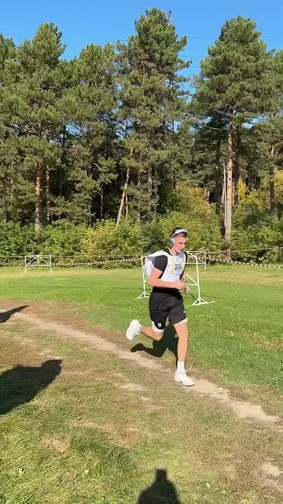     19  !       