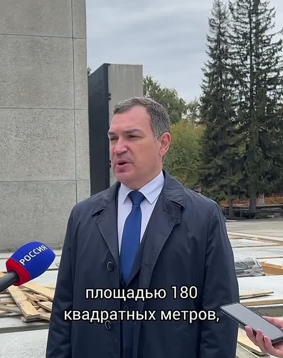  :            