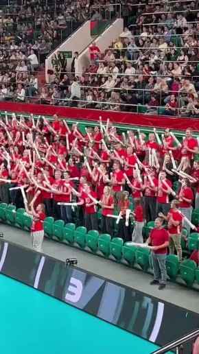 Большой волейбол снова в Новосибирске Локомотив играет первую домашнюю игру сезона 2025/2026