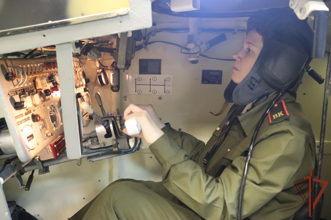 Новосибирский военный институт Росгвардии провел день открытых дверей Новосибирский военный институт Росгвардии провел день открытых дверей