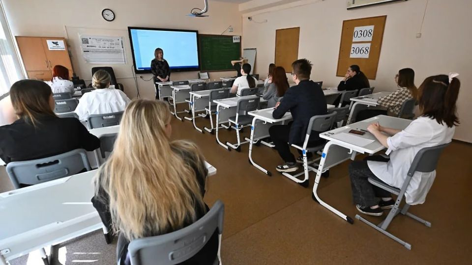 В Новосибирской области создадут комиссию по защите профессиональной чести и достоинства учителей