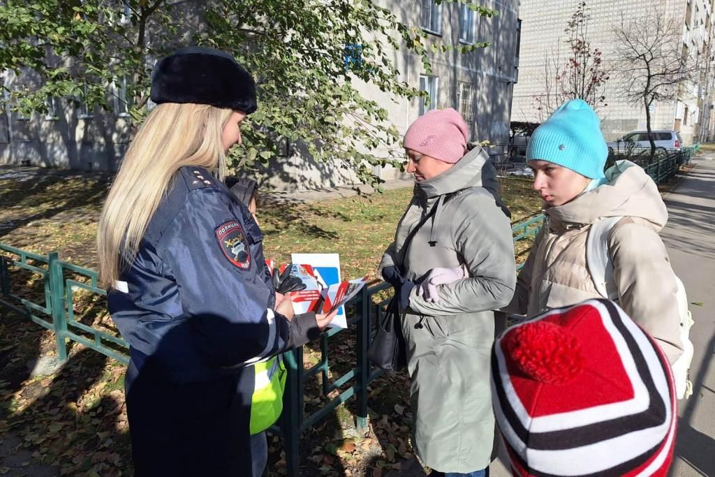 Госавтоинспекция г. Новосибирска провела профилактическую акцию "Грамотный пешеход"! Госавтоинспекция г. Новосибирска провела профилактическую акцию "Грамотный пешеход"!