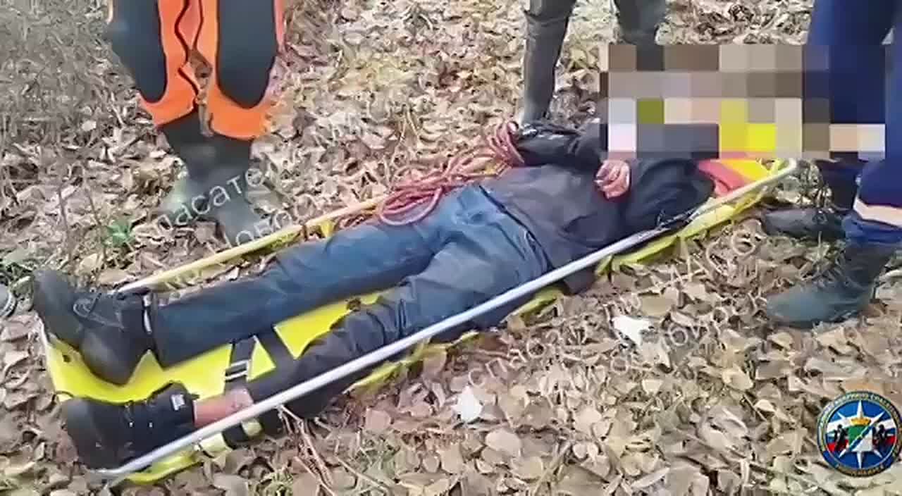 Поранил себя и вырвал зуб. Неадеквата нашли на берегу Оби в Новосибирске