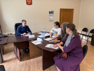 Первый заместитель прокурора Новосибирской области Сергей Коростылев провел личный прием граждан в прокуратуре Ленинского района Новосибирска