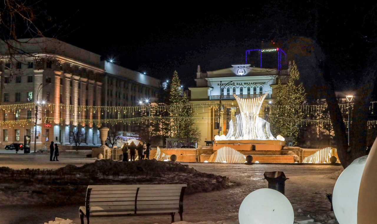 Световой фонтан засияет в Первомайском сквере к 1 декабря