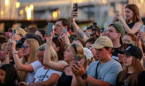 «Пора притормозить»: рэпер Егор Крид отменил концерт в Новосибирске