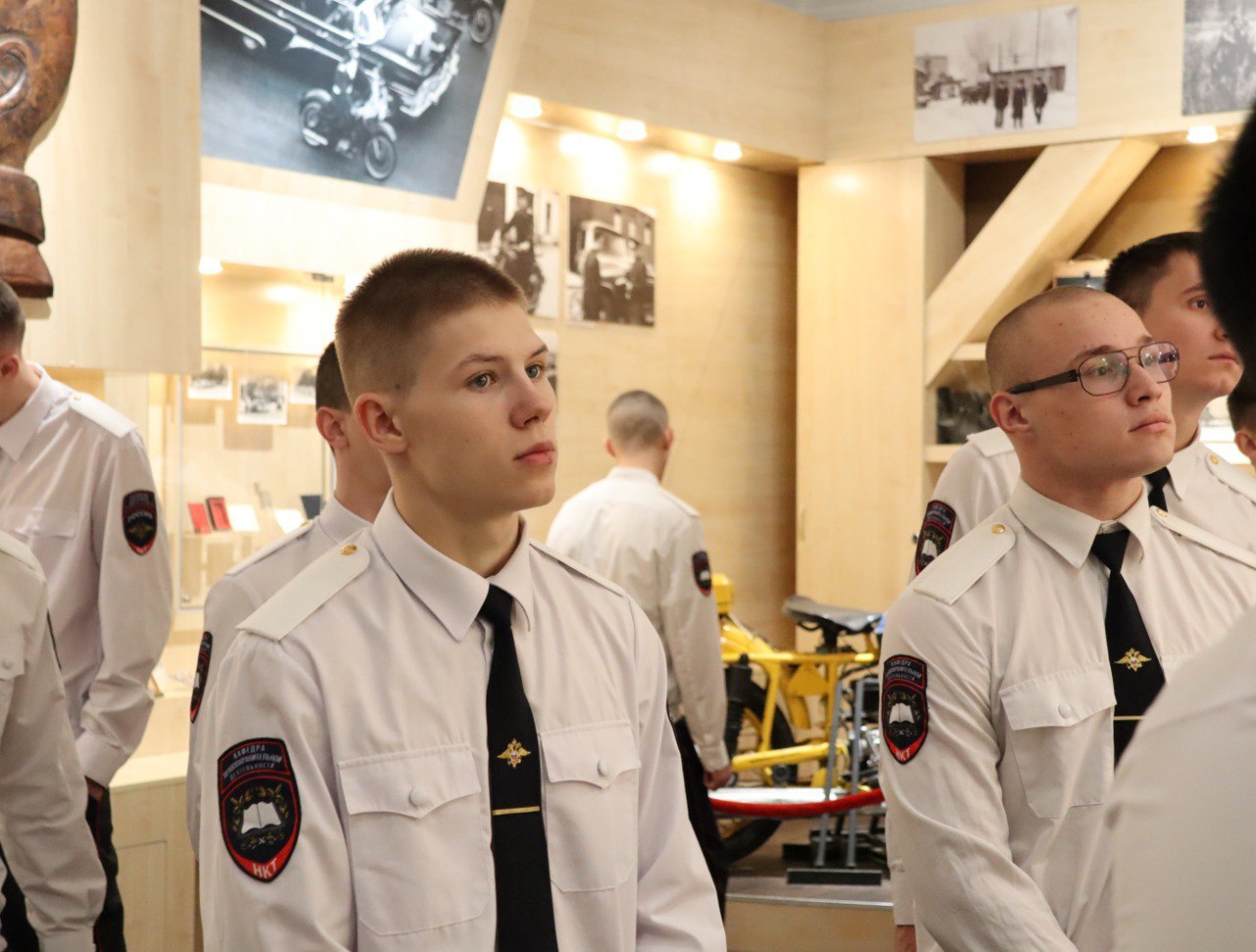 Главным управлением МВД России по Новосибирской области для студентов Новосибирского кооперативного техникума им. А.Н. Косыгина Новосибирского оболпотребсоюза организована экскурсия Главным управлением МВД России по Новосибирской области для студентов Новосибирского кооперативного техникума им. А.Н. Косыгина Новосибирского оболпотребсоюза организована экскурсия