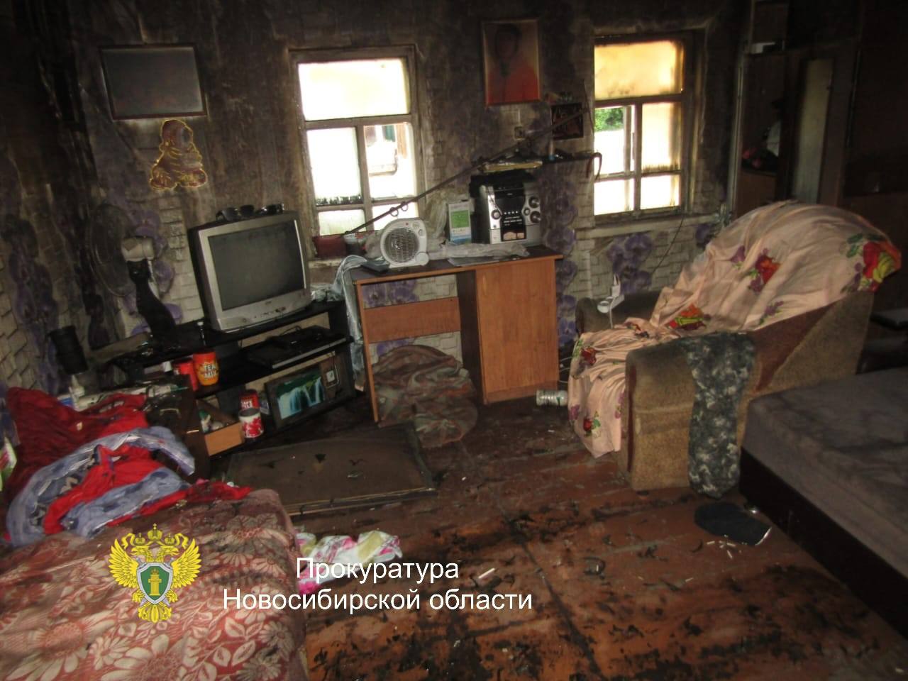 Прокуратура утвердила обвинение по уголовному делу о покушении на убийство бабушки и внучки Прокуратура утвердила обвинение по уголовному делу о покушении на убийство бабушки и внучки