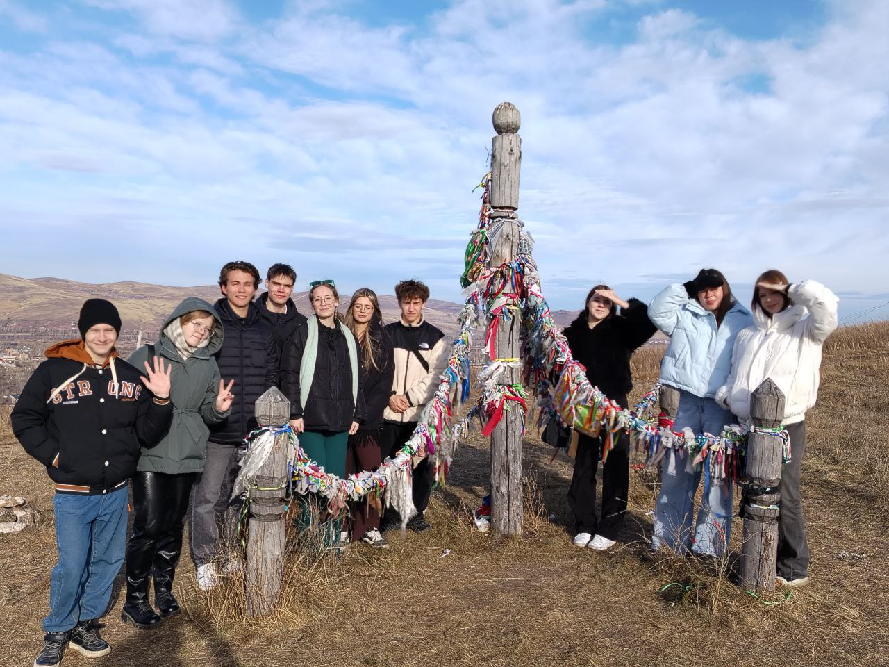 Сегодня, 31 октября, в Республике Хакасия стартовал Слёт старшеклассников «Мы – будущие избиратели!» Сегодня, 31 октября, в Республике Хакасия стартовал Слёт старшеклассников «Мы – будущие избиратели!»