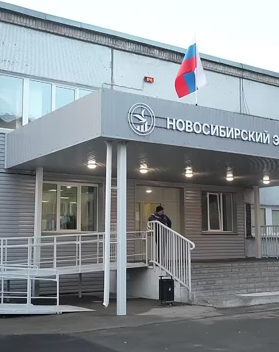 Максим Кудрявцев: В Новосибирском экономическом лицее на улице Крылова скоро откроется новый корпус