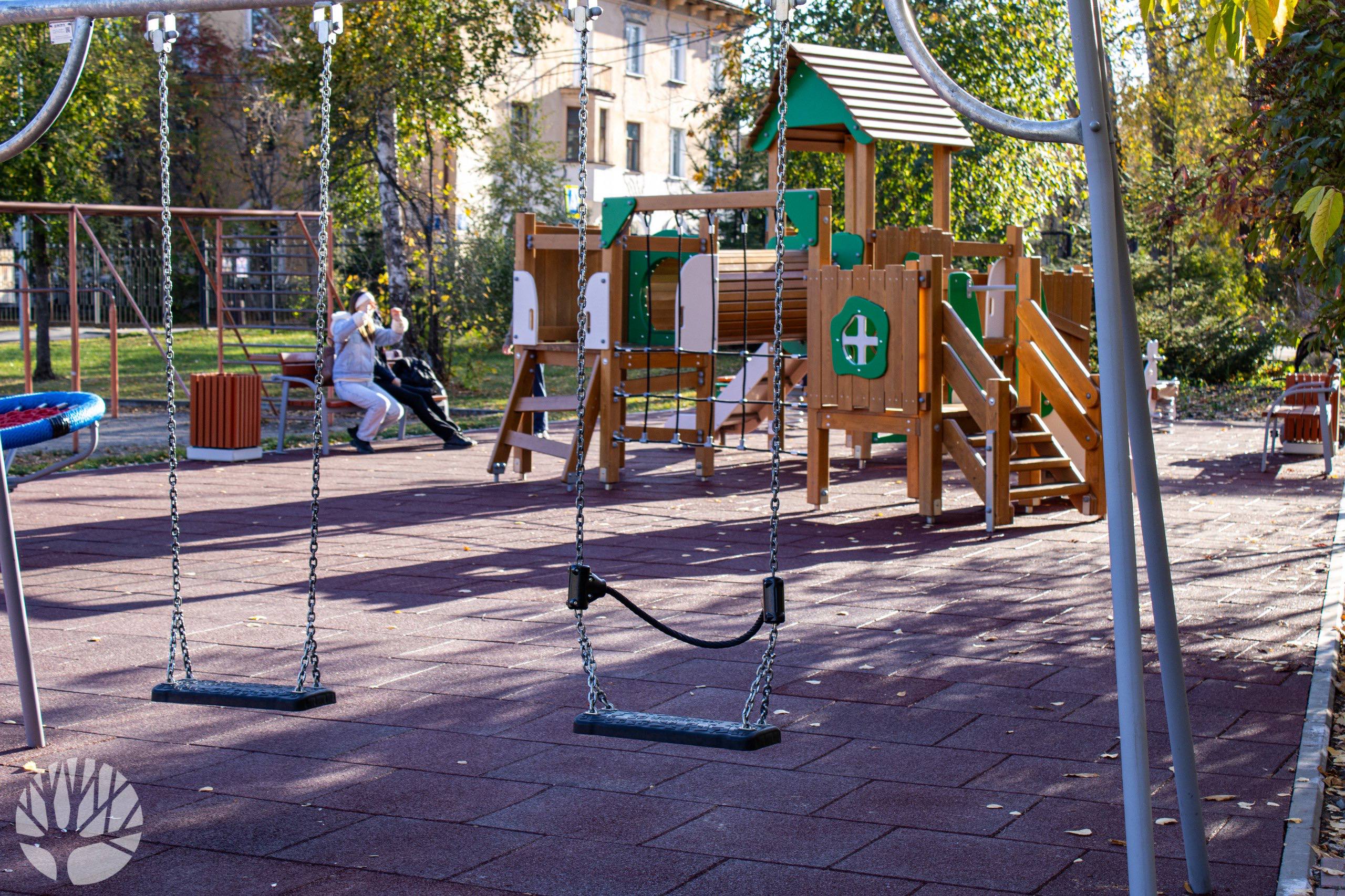 Максим Кудрявцев: Летом и осенью в «Бугринской роще» провели работы по благоустройству — парк заметно обновился Максим Кудрявцев: Летом и осенью в «Бугринской роще» провели работы по благоустройству — парк заметно обновился