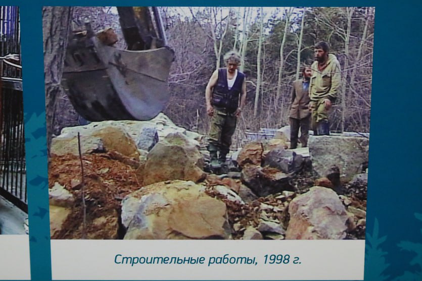 Вагон к 85-летию Ростислава Шило запустили в метро Новосибирска Вагон к 85-летию Ростислава Шило запустили в метро Новосибирска