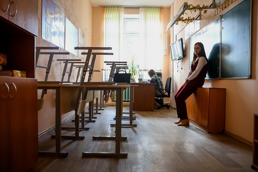 Историческая школа с Городовичком: репортаж из уникального здания на Инской Историческая школа с Городовичком: репортаж из уникального здания на Инской