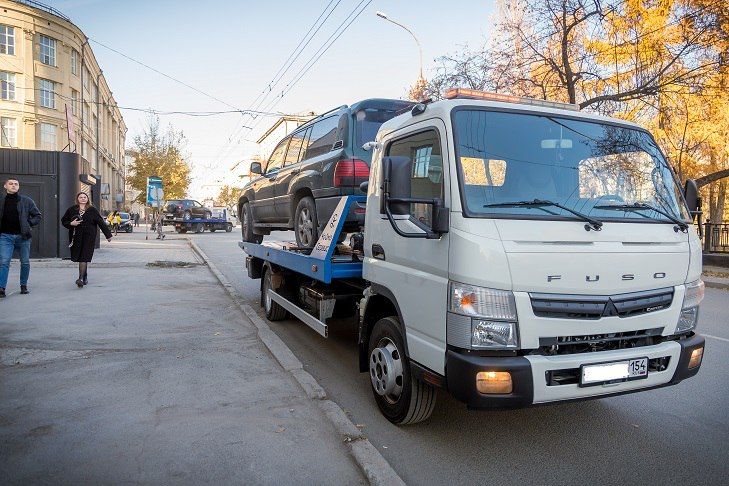 Тайный сговор гаишников и службы эвакуации рассмотрел суд в Новосибирске