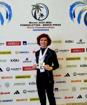 Новосибирская параспортсменка установила 2 мировых рекорда и завоевала 5 медалей