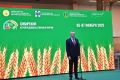 В Новосибирске Травников встретил участников VIII Агропродовольственного форума