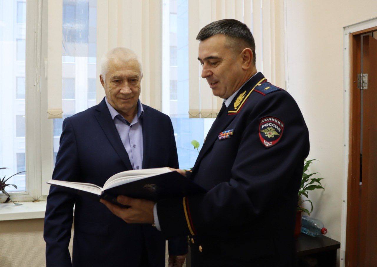 Заместитель начальника ГУ МВД России по Новосибирской области посетил Заместитель начальника ГУ МВД России по Новосибирской области посетил