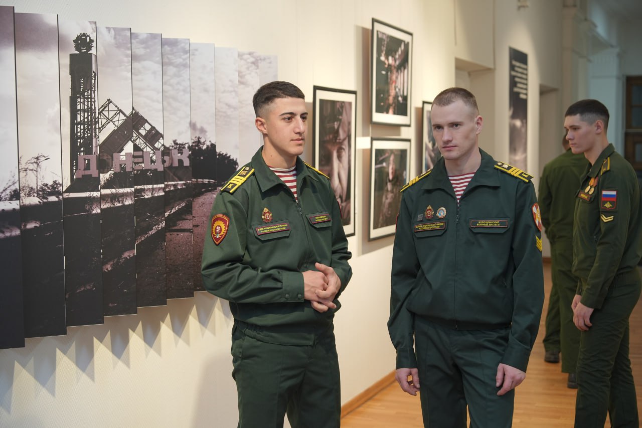 Выставка «СВОя летопись»: искусство, история, подвиг Выставка «СВОя летопись»: искусство, история, подвиг