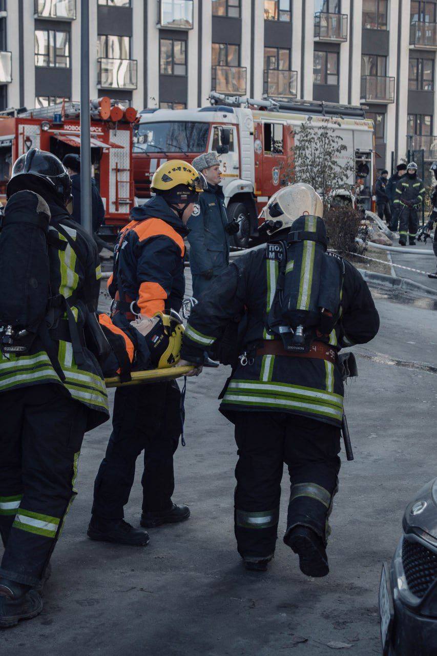 Юные журналисты побывали на пожарно-тактических учениях и пообщались с диспетчерами Юные журналисты побывали на пожарно-тактических учениях и пообщались с диспетчерами