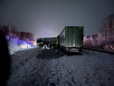 В Болотненском районе следователи СК устанавливают обстоятельства дорожно-транспортного происшествия, в котором погибли 6 человек