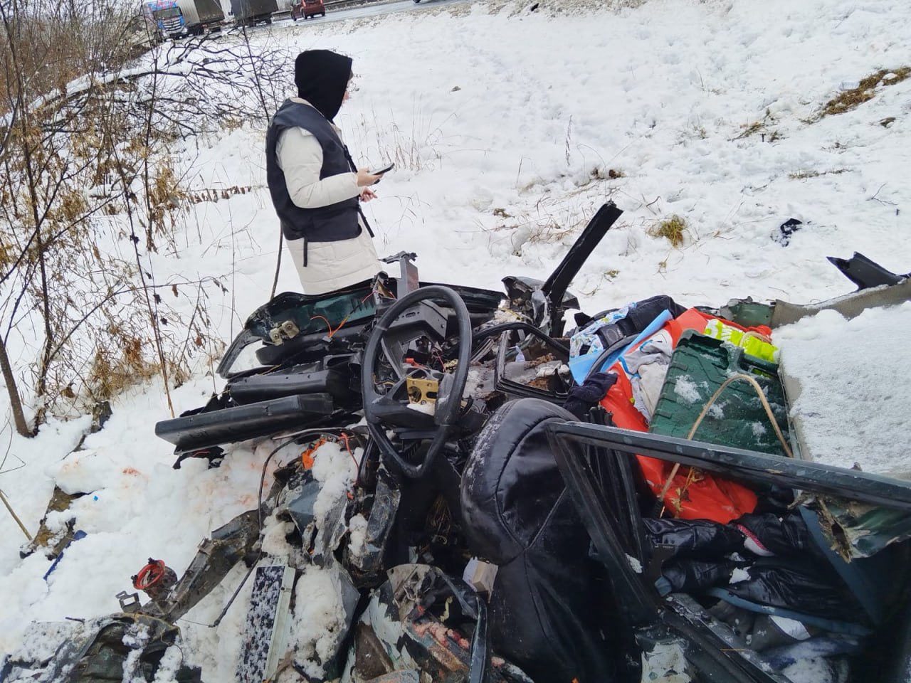 Фото с осмотра места происшествия Фото с осмотра места происшествия