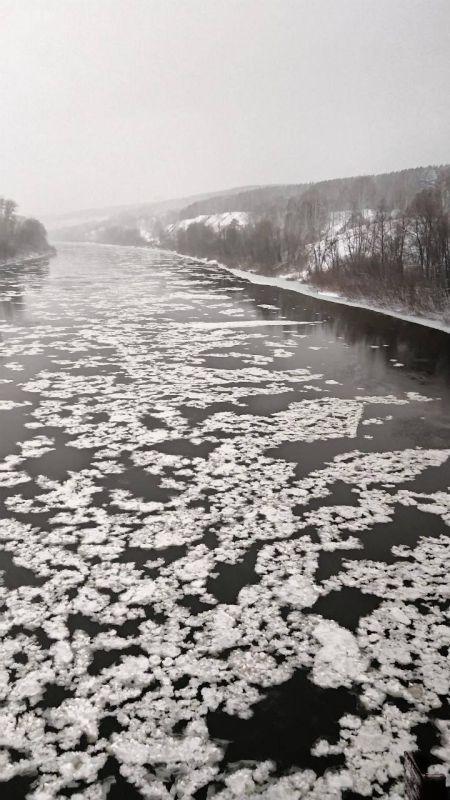 Снежуру заметили на реке Иня в Новосибирске