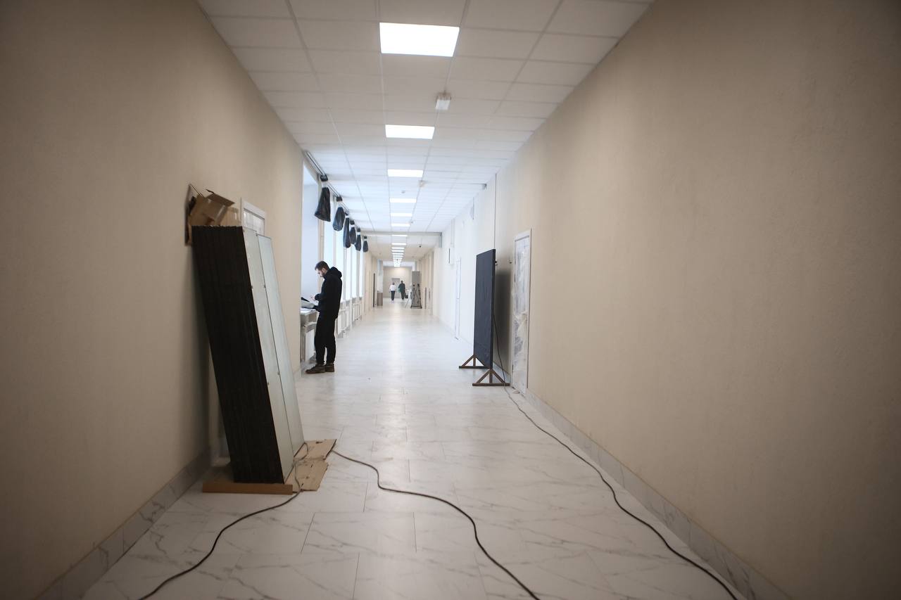 Максим Кудрявцев: В Первомайском районе завершается капитальный ремонт Технического лицея № 128 Максим Кудрявцев: В Первомайском районе завершается капитальный ремонт Технического лицея № 128