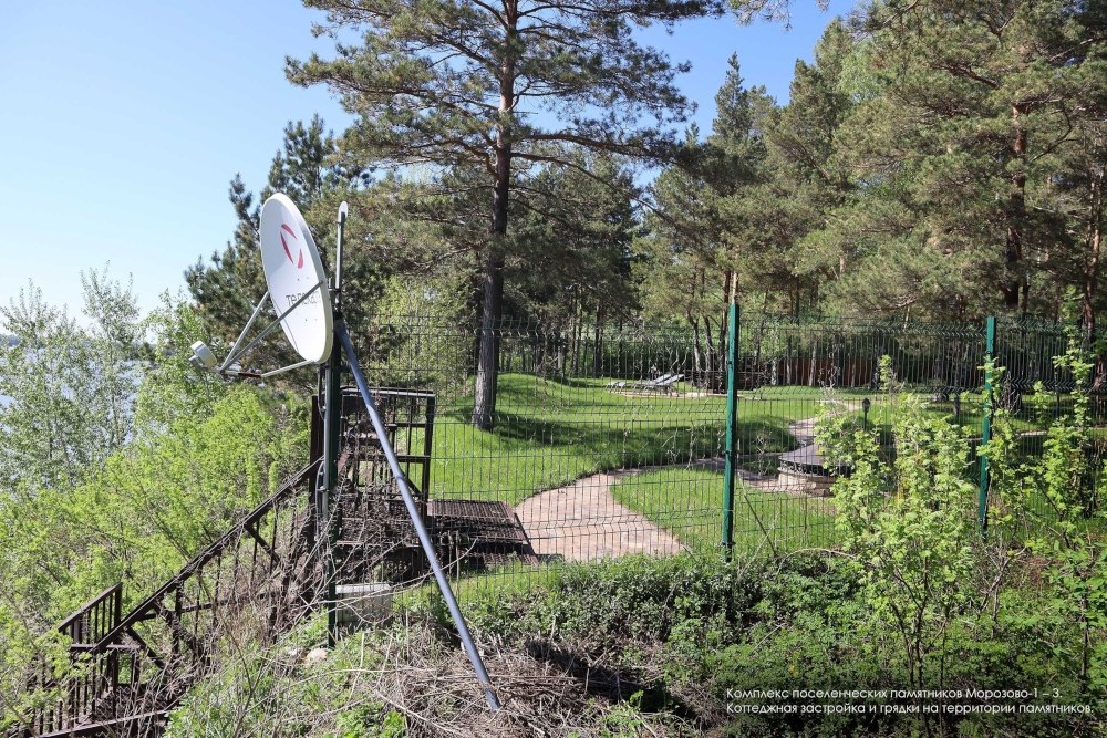 Владельцы коттеджей делают грядки на древних курганах под Новосибирском