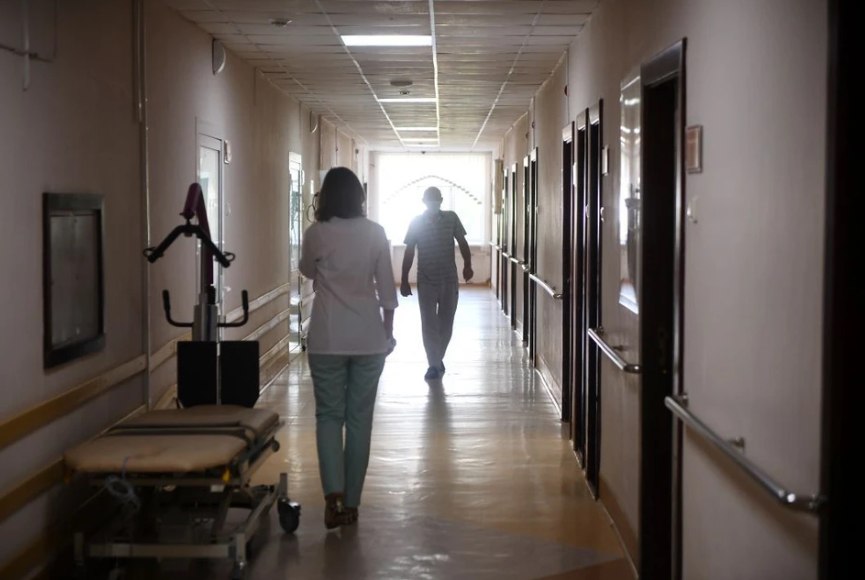 В Новосибирской области откроют кабинеты гериатров в больницах региона