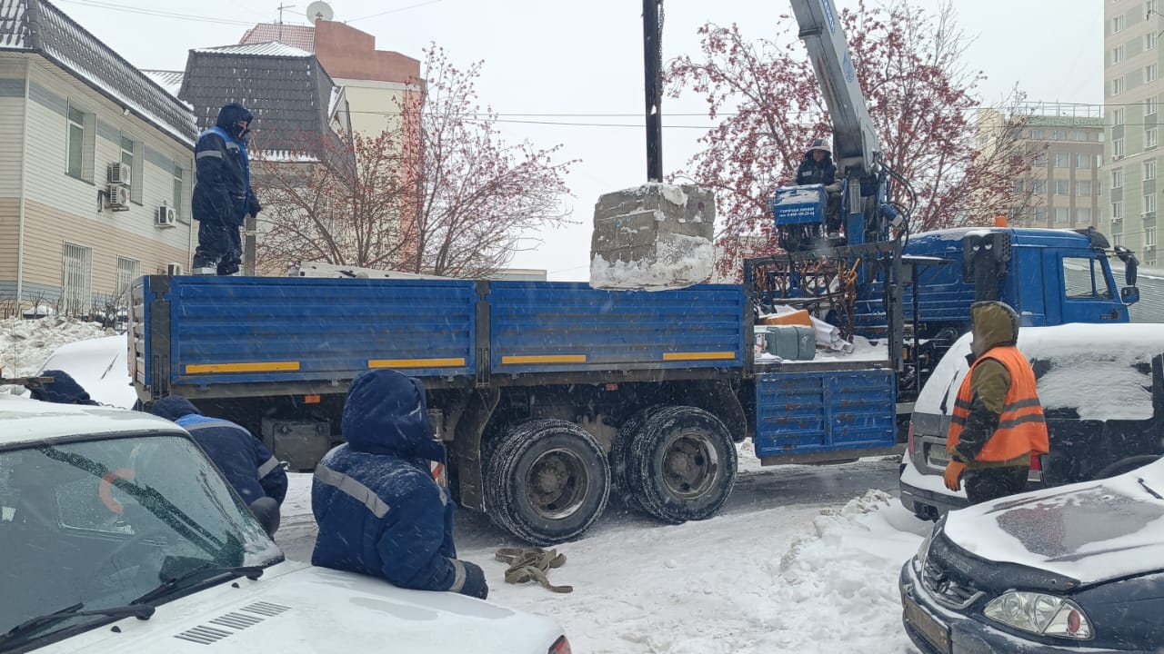 Более 700 самовольных объектов демонтировали в Новосибирске с начала года