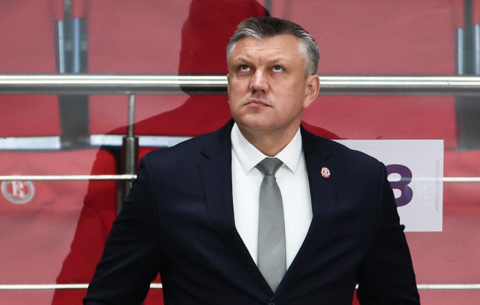 Вячеслав Буцаев покинул пост главного тренера новосибирского хоккейного клуба «Сибирь»