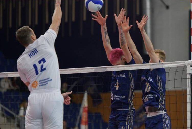 Волейболисты «Газпром-Югры» победили «Оренбуржье» в матче Суперлиги