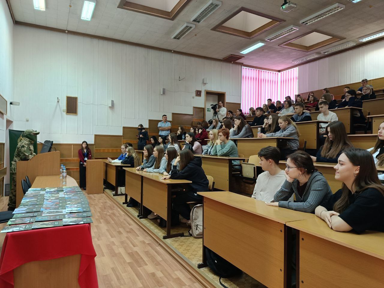 Cтуденты РАНХиГС встретились с семьями участников СВО Cтуденты РАНХиГС встретились с семьями участников СВО