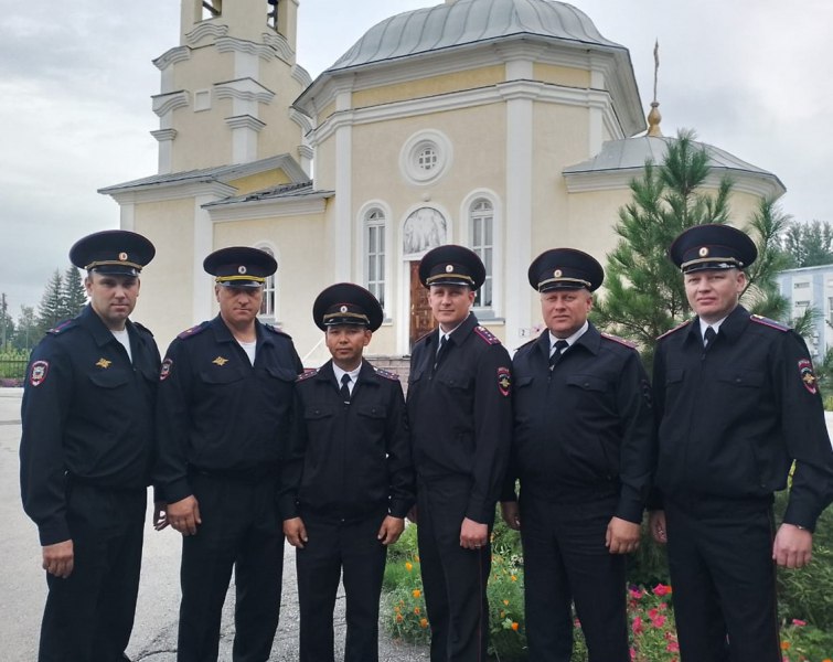 На территории Новосибирской области прошёл конкурс среди подразделений участковых уполномоченных полиции На территории Новосибирской области прошёл конкурс среди подразделений участковых уполномоченных полиции