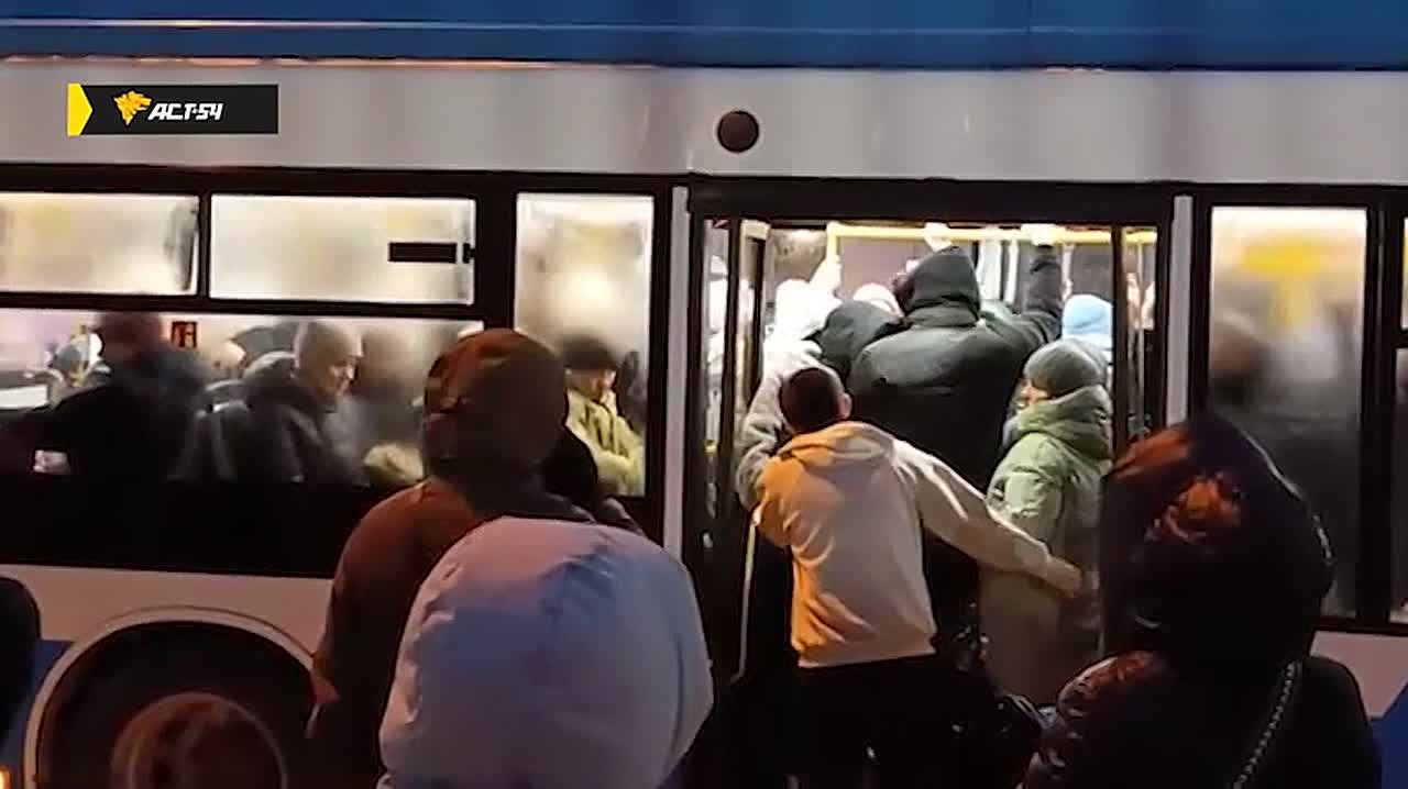 «Пассажиров, пытавшихся и не вошедших в салон, не зафиксировано»