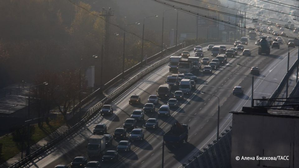 В Новосибирской области повысят транспортный налог, соответствующее решение принято в ходе сессии заксобрания региона, передает корреспондент ТАСС