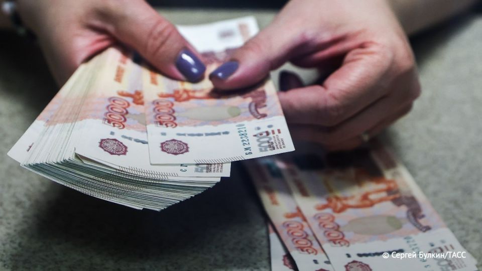 Бывшего главного бухгалтера газеты «Краснозерская новь» в Новосибирской области обвинили в мошенничестве на сумму более 4,8 млн рублей