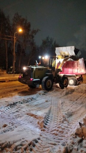За сутки вывезено более 23 тысяч кубометров снега