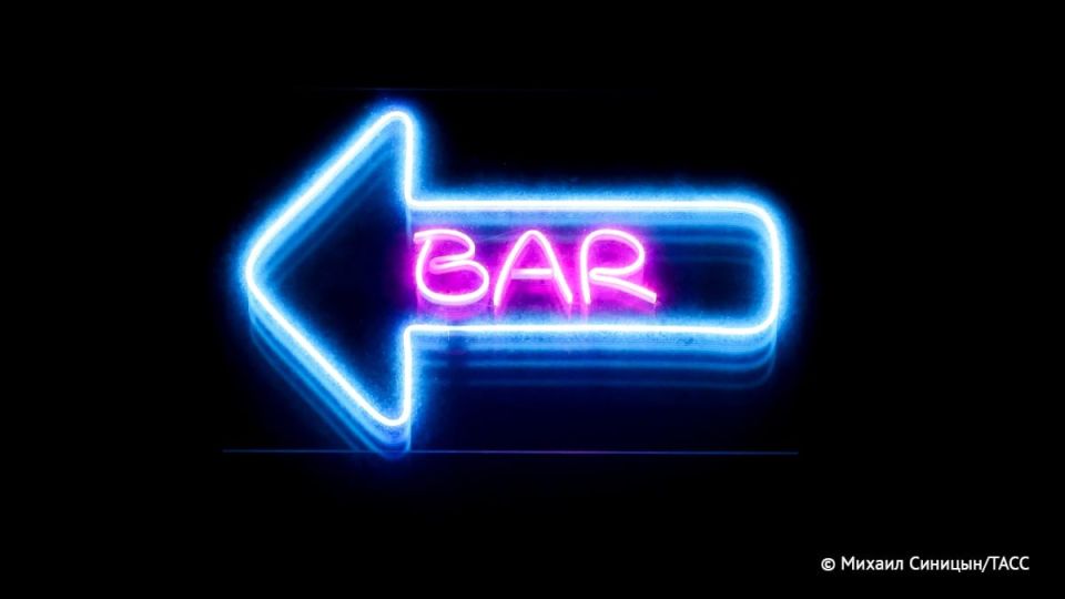 Уголовное дело возбудили после стрельбы в баре Новосибирска, сообщили ТАСС в региональном ГУ МВД