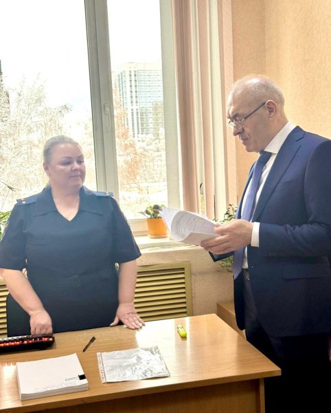 Заместитель начальника Следственного департамента МВД России генерал-майор юстиции Олег Даньшин с рабочей поездкой посетил город Новосибирск Заместитель начальника Следственного департамента МВД России генерал-майор юстиции Олег Даньшин с рабочей поездкой посетил город Новосибирск