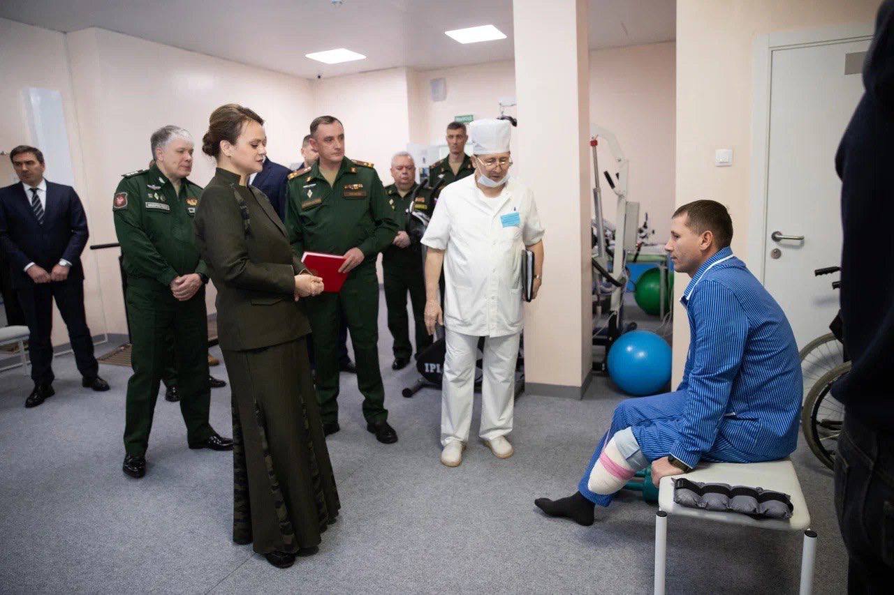 Анна Цивилева: Проверила организацию лечения и реабилитации госпиталя Минобороны РФ в Новосибирске Анна Цивилева: Проверила организацию лечения и реабилитации госпиталя Минобороны РФ в Новосибирске