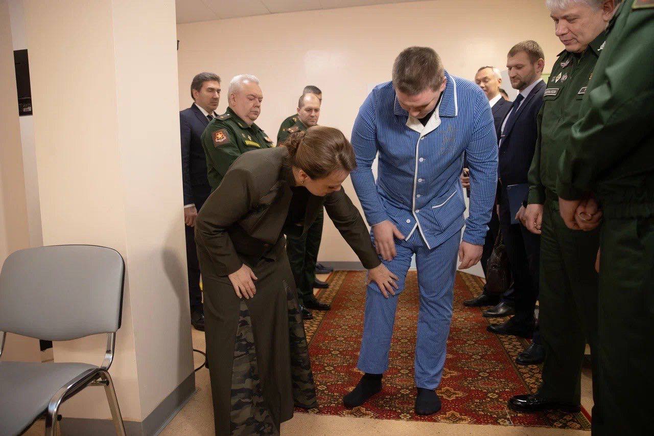 Анна Цивилева: Проверила организацию лечения и реабилитации госпиталя Минобороны РФ в Новосибирске Анна Цивилева: Проверила организацию лечения и реабилитации госпиталя Минобороны РФ в Новосибирске