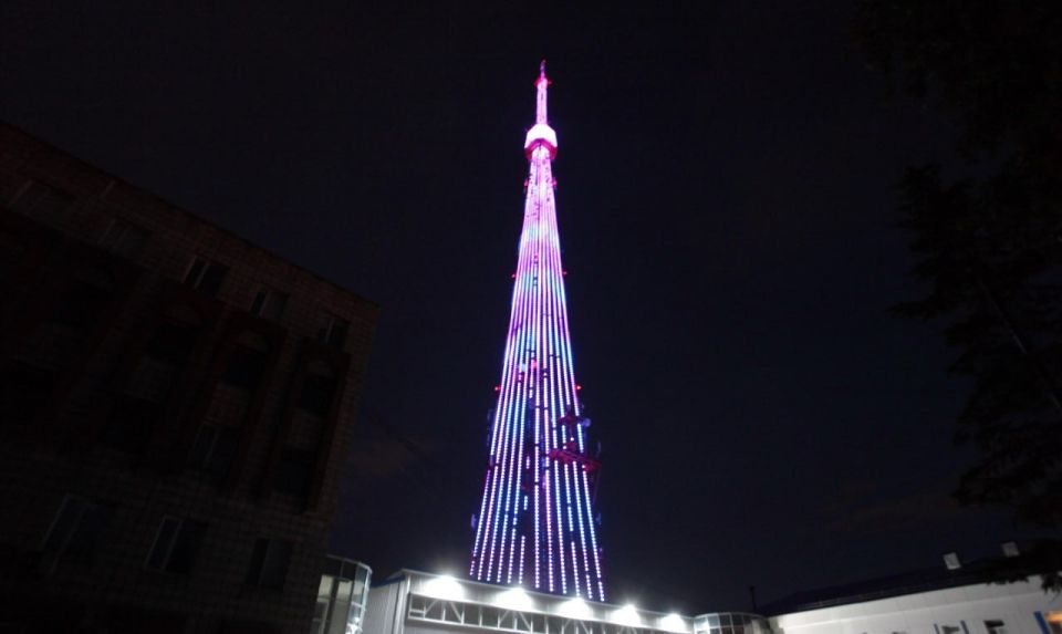 Сердца и цветы высветятся на телебашне Новосибирска в День матери