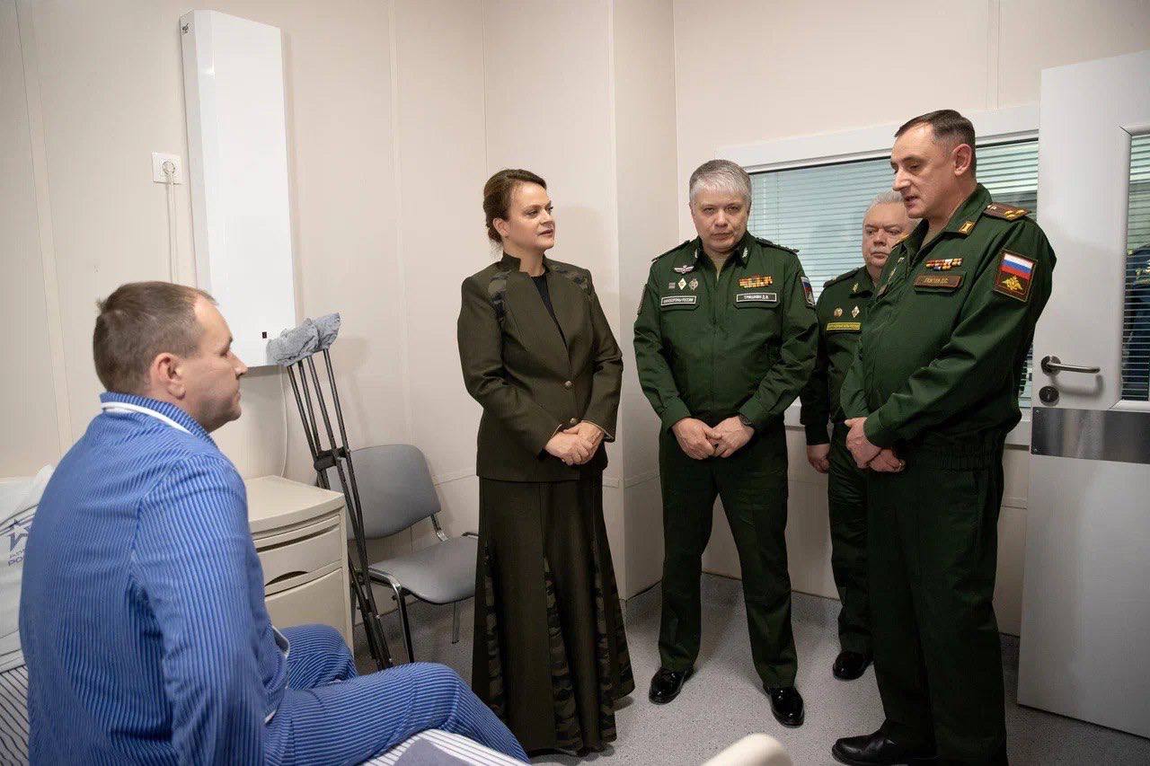 Анна Цивилева: Проверила организацию лечения и реабилитации госпиталя Минобороны РФ в Новосибирске Анна Цивилева: Проверила организацию лечения и реабилитации госпиталя Минобороны РФ в Новосибирске