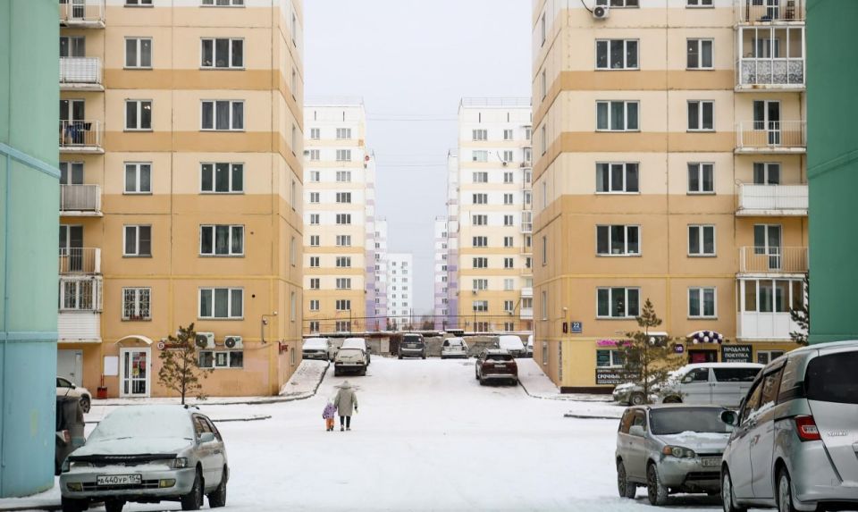 Утильсбор, управление жильём и банковские карты: что изменится в России с 1 декабря