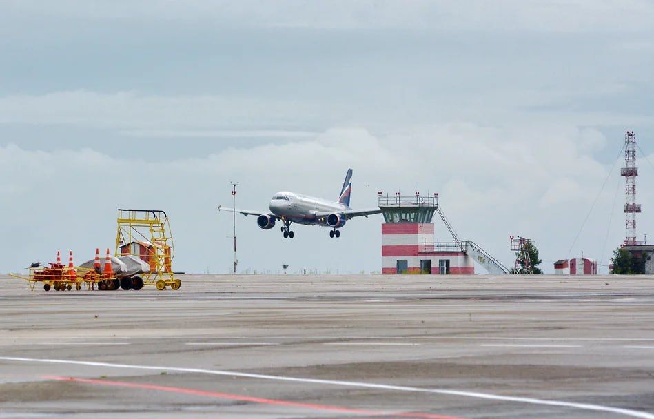 АО «Новосибирскавтодор» выиграло тендер на ремонт аэродрома барнаульского аэропорта