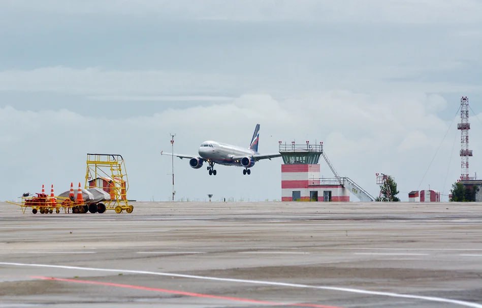 АО «Новосибирскавтодор» выиграло тендер на ремонт аэродрома барнаульского аэропорта