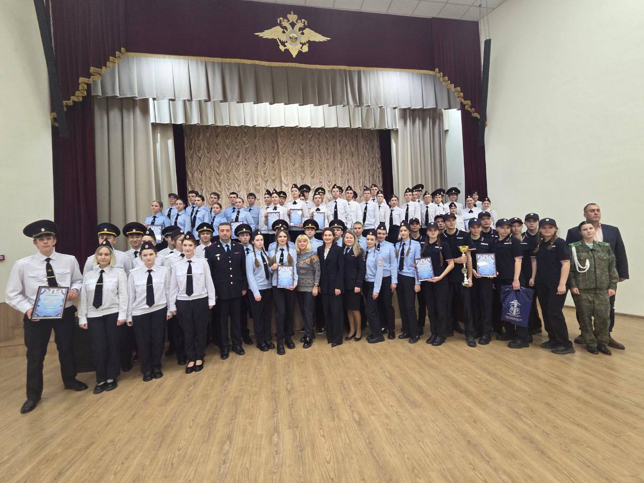 ГУ МВД России по Новосибирской области проведён конкурс на «Лучший класс правоохранительной направленности» ГУ МВД России по Новосибирской области проведён конкурс на «Лучший класс правоохранительной направленности»